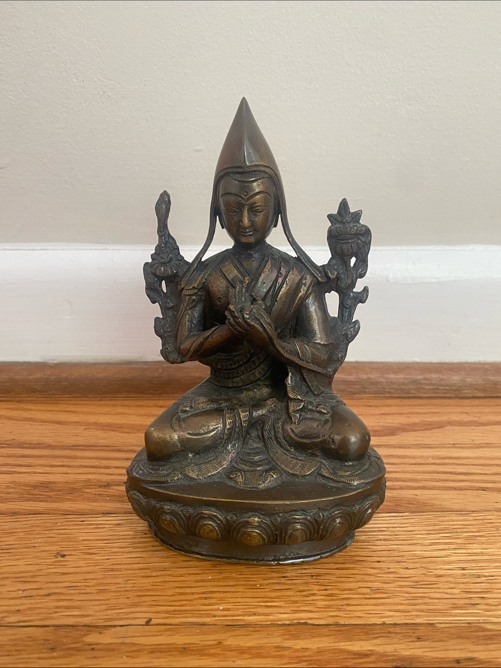 Bronze Seated Figurine Home Art Statue - Brown